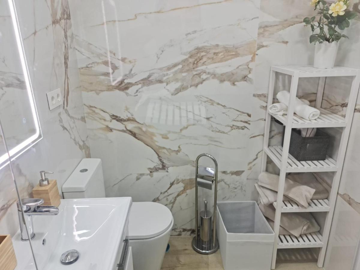 Apartamento Malaga Centro Zewnętrze zdjęcie